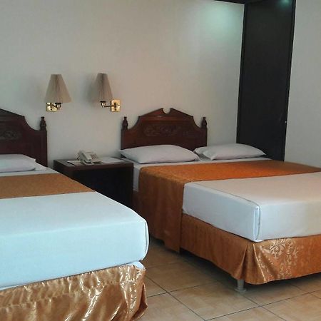 Don Felipe Hotel Ormoc City Exterior foto