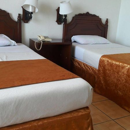 Don Felipe Hotel Ormoc City Exterior foto
