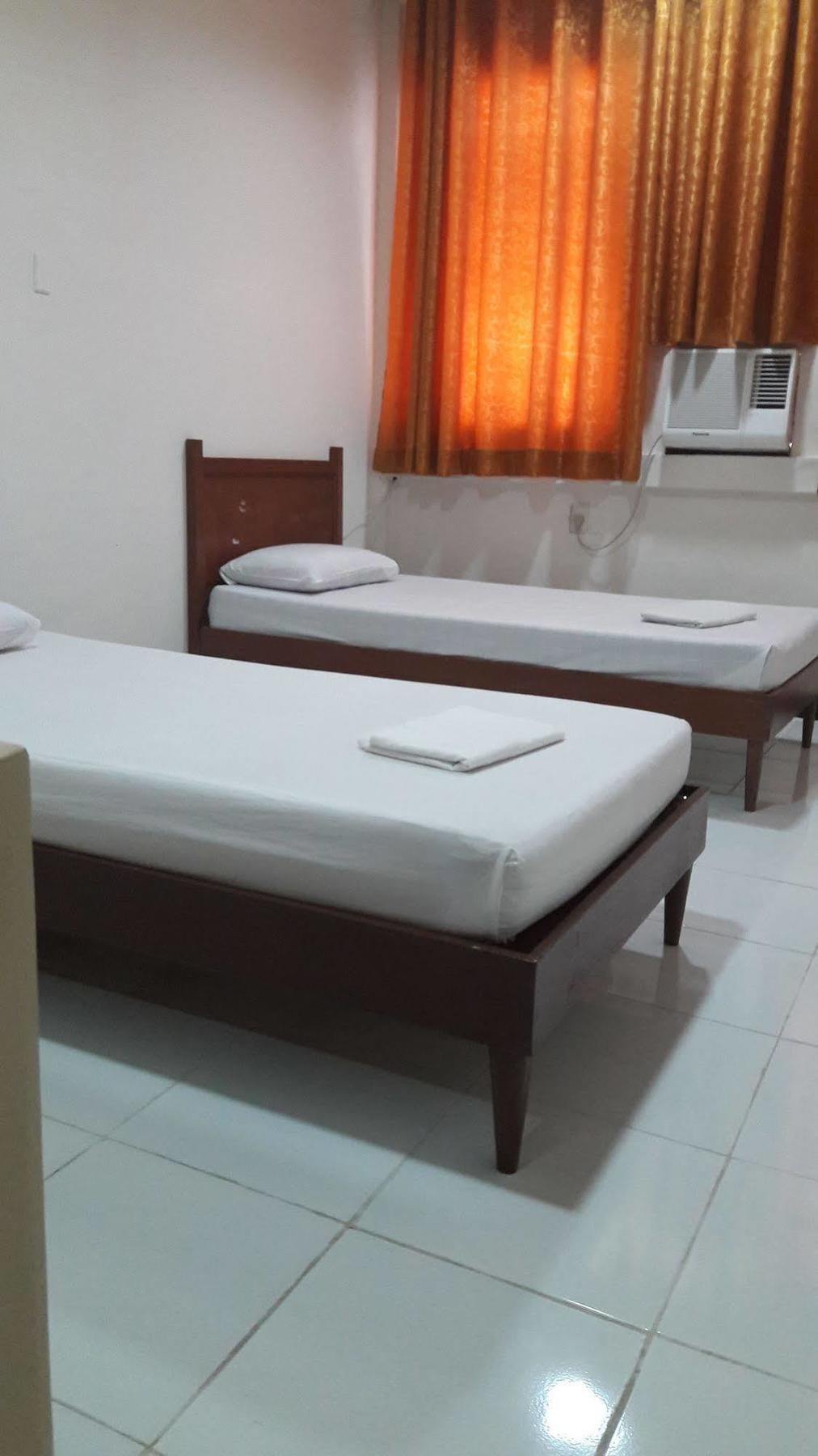 Don Felipe Hotel Ormoc City Exterior foto
